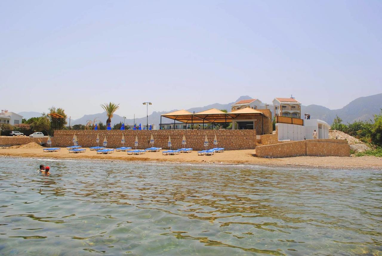 Topset Seafront Resort Karmi Exterior foto